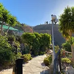 Casa Amarilla Гиа-де-Исора